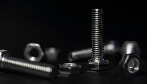 Zastąpione normy DIN na&nbsp;ISO. Jakie śruby i&nbsp;nakrętki zmieniły oznaczenia?